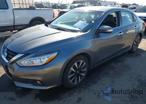 2018 Nissan Altima 2.5 Sl z USA, uszkodzony, nr VIN 1N4AL3AP4JC234477